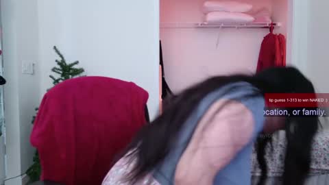 R o r i  SnapChat heyroriv2 wednesday - sunday Noon oclock mountain - 5pm mountain online show from December 12, 2024, 8:21 pm