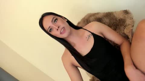 selena online show from January 10, 2025, 10:06 am