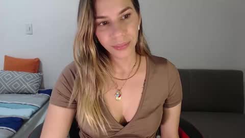 Snapshot of ms_sofiax chatting on October 3, 2025, 2:52 am Sofia online show from October 3, 2025, 2:52 am