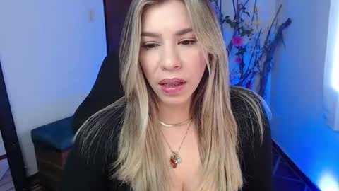 Snapshot of ms_sofiax chatting on October 29, 2025, 3:36 pm Sofia online show from October 29, 2025, 3:36 pm