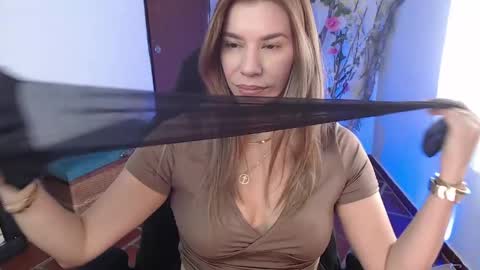 Snapshot of ms_sofiax chatting on April 30, 2026, 8:57 pm Sofia online show from April 30, 2026, 8:57 pm