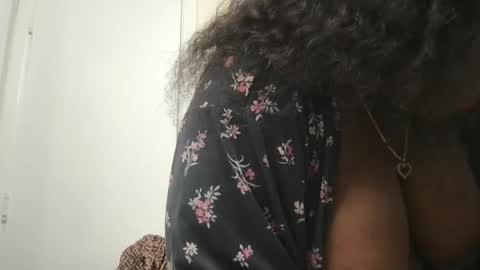 Chocolate  Candy   Stick online show from September 16, 2025, 7:26 pm