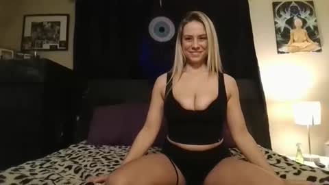 msmariesummers online show from March 4, 2026, 12:16 am