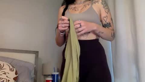 Ruby online show from April 16, 2026, 2:51 pm