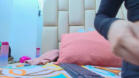 FERNANDA 3 online show from November 21, 2025, 3:16 am