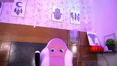 Manuela  online show from January 23, 2025, 3:26 am