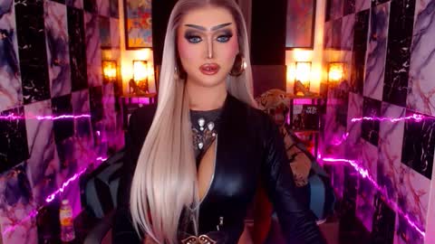 Snapshot of mstransuniverse29 chatting on December 4, 2025, 1:48 am Sugar Baby Gabriella online show from December 4, 2025, 1:48 am