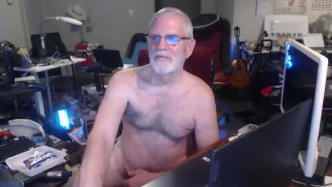 mt2much online show from October 6, 2025, 6:11 am