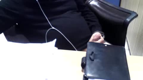 mtwpaul online show from November 17, 2025, 7:14 am