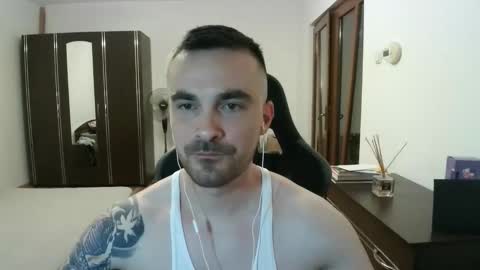 Snapshot of mu5clemania chatting on May 19, 2026, 7:09 pm Victor online show from May 19, 2026, 7:09 pm