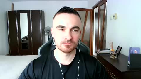 Victor online show from June 4, 2026, 9:37 am