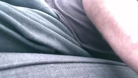 Snapshot of mucker13 chatting on October 4, 2025, 1:42 pm mucker13 online show from October 4, 2025, 1:42 pm