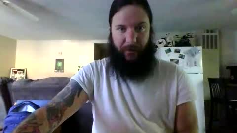 Snapshot of mudge chatting on January 25, 2025, 1:30 pm Mudge online show from January 25, 2025, 1:30 pm