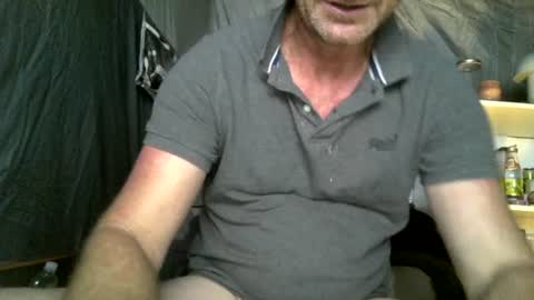 Snapshot of mudjimba chatting on June 19, 2026, 11:58 am mudjimba online show from June 19, 2026, 11:58 am