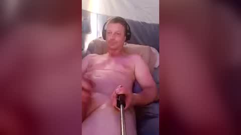 Snapshot of mudjimba chatting on August 7, 2026, 11:07 pm mudjimba online show from August 7, 2026, 11:07 pm