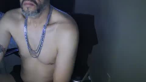 Snapshot of muffdiver718 chatting on January 12, 2025, 5:56 am Muffdiver online show from January 12, 2025, 5:56 am