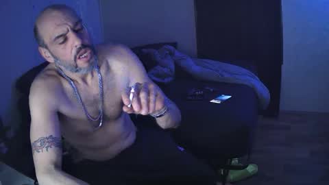 Snapshot of muffdiver718 chatting on February 2, 2026, 8:46 am Muffdiver online show from February 2, 2026, 8:46 am