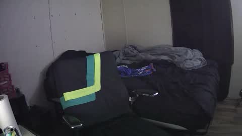 Muffdiver online show from April 6, 2026, 8:48 am