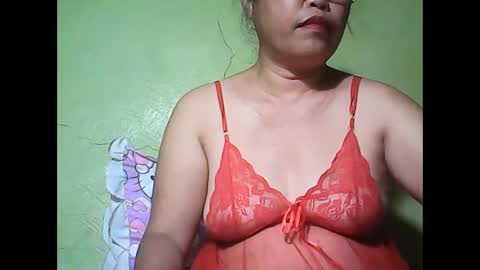 Snapshot of muffy_bunny chatting on May 2, 2026, 6:57 pm muffy_bunny online show from May 2, 2026, 6:57 pm