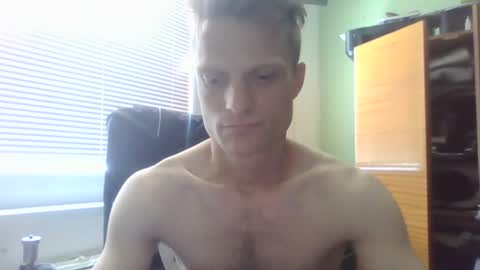 Snapshot of mugis420 chatting on July 11, 2026, 11:02 am mugis420 online show from July 11, 2026, 11:02 am