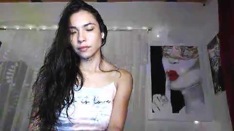 JESSICA online show from March 3, 2025, 1:53 pm