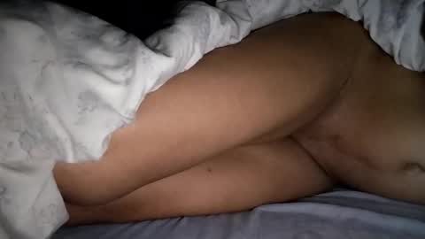 Snapshot of mulato44 chatting on March 10, 2025, 7:10 am Laly online show from March 10, 2025, 7:10 am