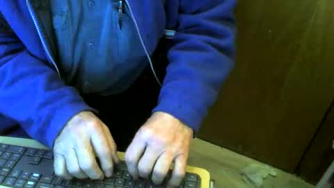 muller520 online show from December 14, 2025, 8:41 am