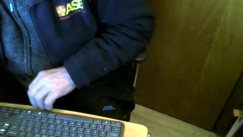 Snapshot of muller520 chatting on February 5, 2026, 5:28 pm muller520 online show from February 5, 2026, 5:28 pm