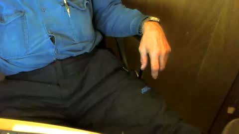 Snapshot of muller520 chatting on April 16, 2026, 6:41 pm muller520 online show from April 16, 2026, 6:41 pm