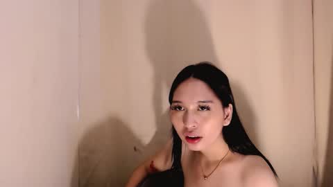 multicummer_kitty online show from March 11, 2026, 7:36 am