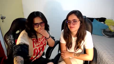 Dani and Alex online show from September 16, 2025, 2:56 am