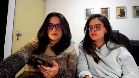 Dani and Alex online show from October 4, 2025, 2:53 am