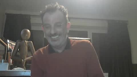 Snapshot of munch10 chatting on May 16, 2026, 12:29 am munch10 online show from May 16, 2026, 12:29 am