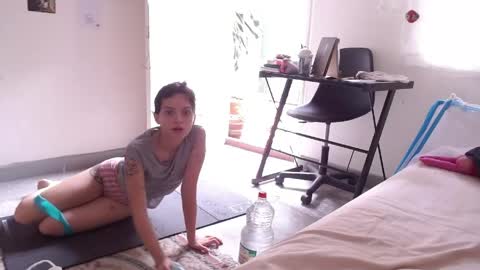 Snapshot of munchi_ chatting on May 28, 2026, 4:59 pm online show from May 28, 2026, 4:59 pm