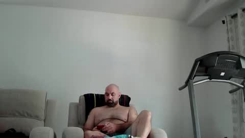 Bearded online show from May 23, 2026, 7:18 pm