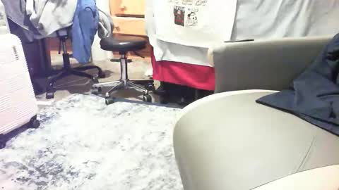 munchsomething online show from October 27, 2025, 3:10 am