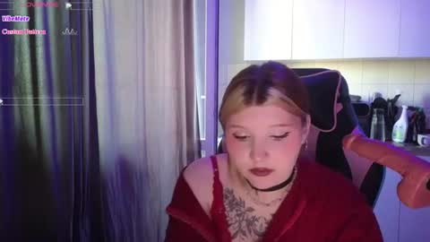 Milana online show from June 18, 2026, 12:31 pm