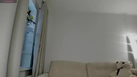 Enn online show from November 8, 2025, 12:27 pm