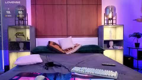 murrkitten online show from November 8, 2025, 11:43 am