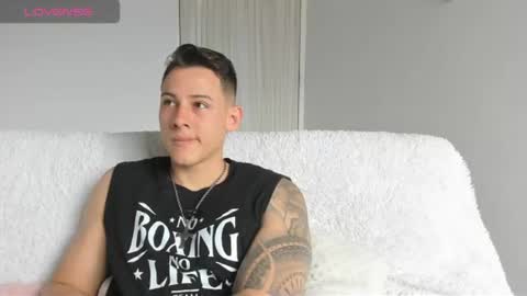muscle_king_cum online show from July 10, 2026, 1:58 pm