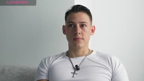 muscle_king_cum online show from July 20, 2026, 3:36 pm