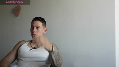 muscle_king_cum online show from July 28, 2026, 1:43 pm