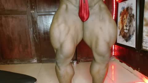 musclegod23 online show from May 29, 2026, 8:29 pm