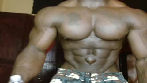 musclegod23 online show from June 23, 2026, 4:16 pm