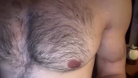 musclehair3 online show from June 12, 2026, 9:14 pm