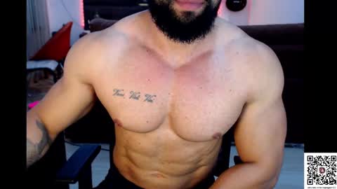 Snapshot of muscleweed420 chatting on March 10, 2025, 10:48 am Ragnar online show from March 10, 2025, 10:48 am