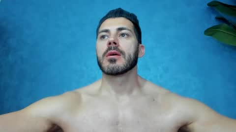 Snapshot of muscularmaster chatting on April 24, 2026, 9:50 pm muscularmaster onlyfans online show from April 24, 2026, 9:50 pm