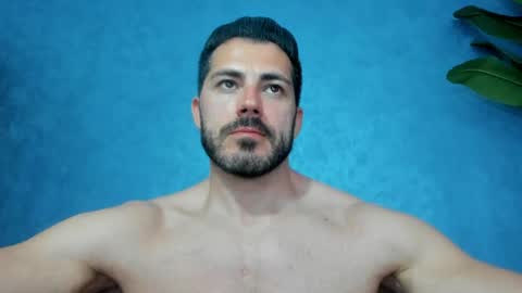 Snapshot of muscularmaster chatting on April 27, 2026, 10:08 pm muscularmaster onlyfans online show from April 27, 2026, 10:08 pm