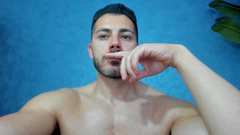 Snapshot of muscularmaster chatting on May 13, 2026, 9:55 pm muscularmaster onlyfans online show from May 13, 2026, 9:55 pm