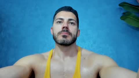 Snapshot of muscularmaster chatting on May 16, 2026, 9:35 pm muscularmaster onlyfans online show from May 16, 2026, 9:35 pm